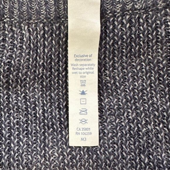 Lululemon Cabin Yogi Long Sleeve Black / Heather Dark Gray in Size 4 - Picture 9 of 11